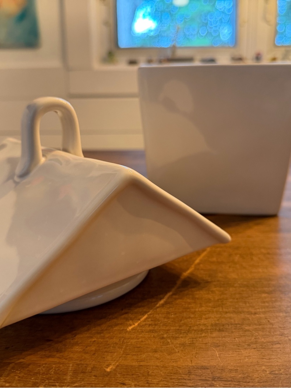 Rae Dunn cookie jar - Picture 5 of 5